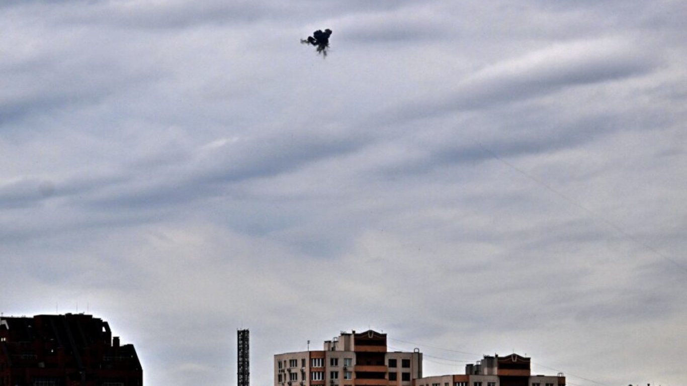 Ukraine drone strike kills 12, wounds 39