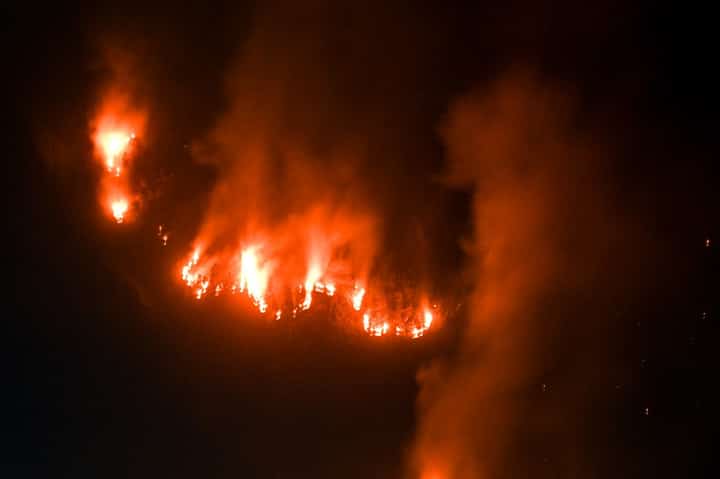 Schools shut as Indonesia battles wildfires