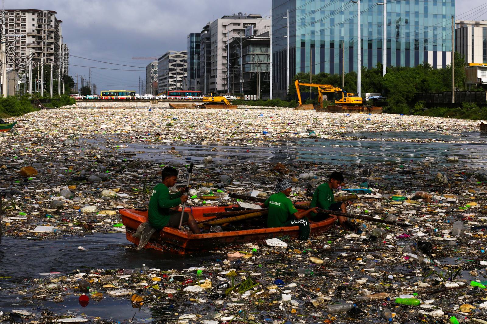 Estero rangers from the DPWH, MMDA, DENR and Parañaque City clear tons of garbage trapped in a drainage channel in Baclaran on 11 August 2026. The multi-agency flood-mitigation operation aims to reduce urban flooding following torrential rains brought by the southwest monsoon. Department of Public Works and Highways Secretary Vince Dizon oversees the clearing operations.