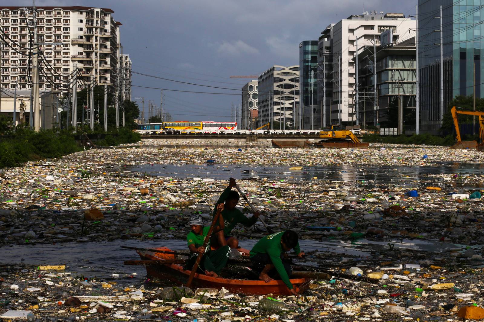 Estero rangers from the DPWH, MMDA, DENR and Parañaque City clear tons of garbage trapped in a drainage channel in Baclaran on 11 August 2026. The multi-agency flood-mitigation operation aims to reduce urban flooding following torrential rains brought by the southwest monsoon. Department of Public Works and Highways Secretary Vince Dizon oversees the clearing operations.