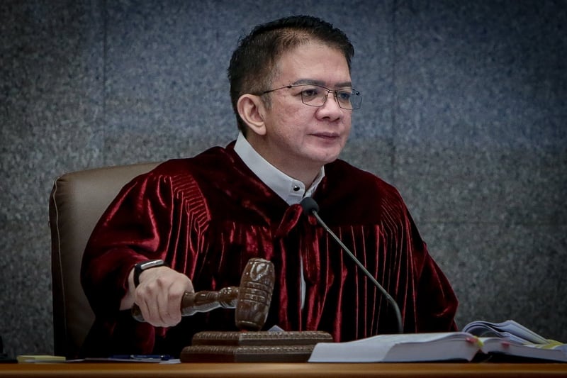 Escudero keeps witness disclosure rules intact