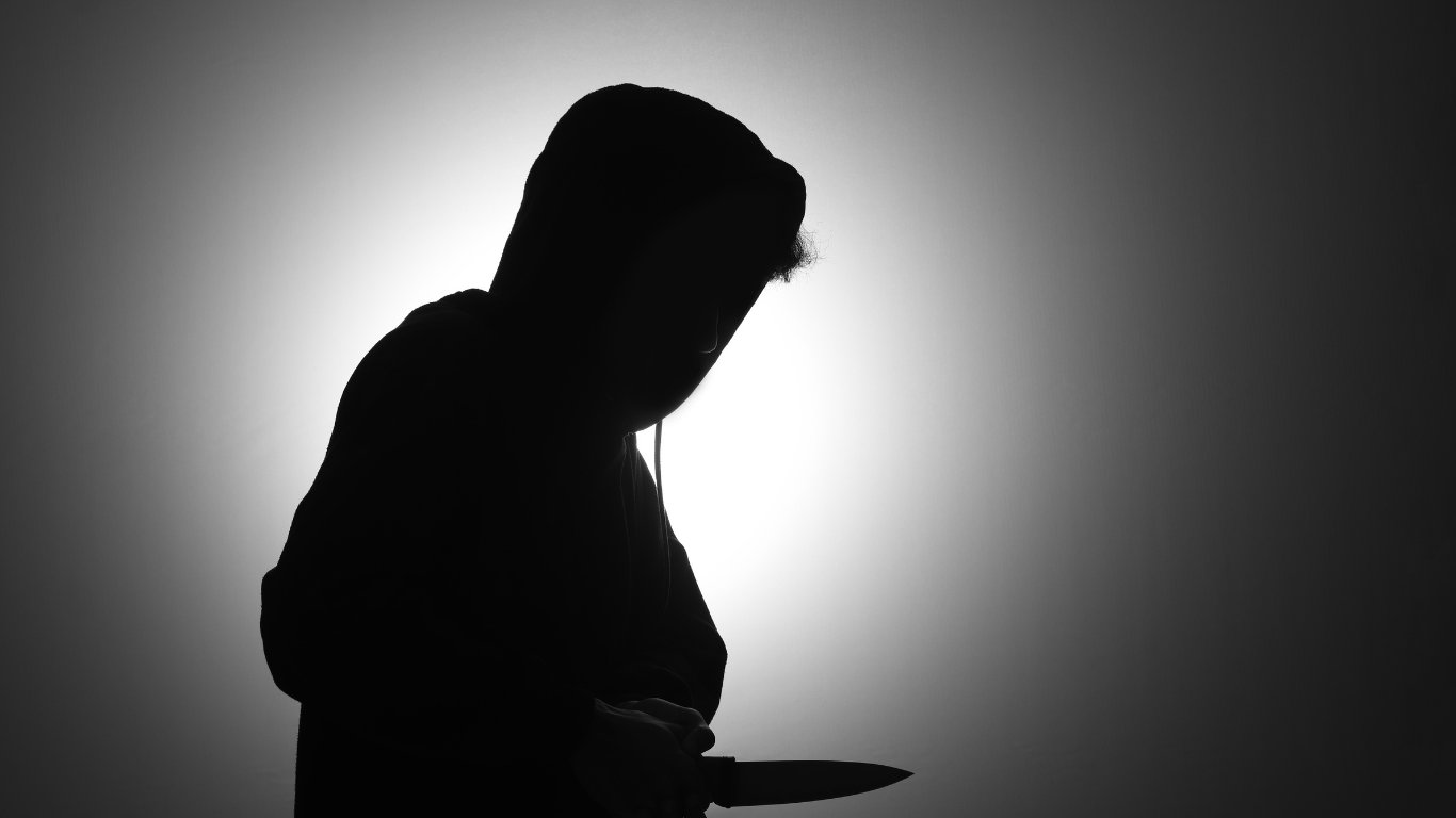 Argument ends in double stabbing