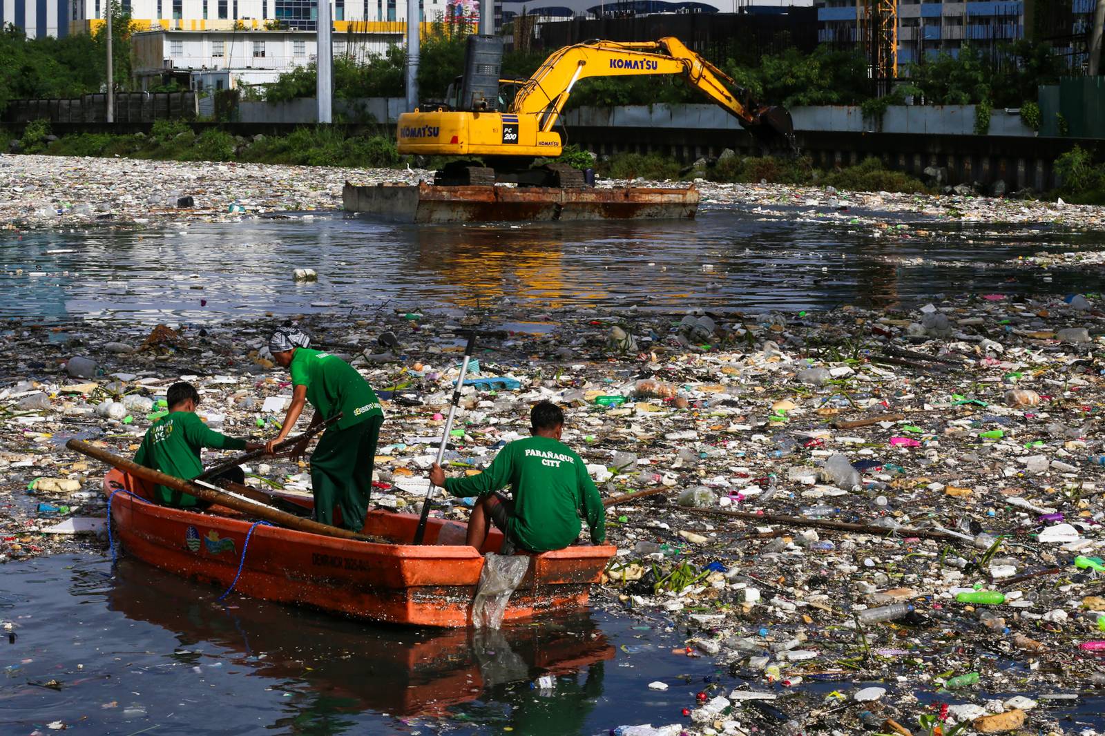 Estero rangers from the DPWH, MMDA, DENR and Parañaque City clear tons of garbage trapped in a drainage channel in Baclaran on 11 August 2026. The multi-agency flood-mitigation operation aims to reduce urban flooding following torrential rains brought by the southwest monsoon. Department of Public Works and Highways Secretary Vince Dizon oversees the clearing operations.