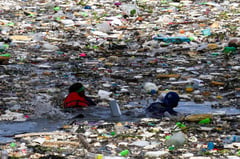 Baclaran residents alarmed by unprecedented ‘sea of trash’