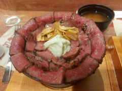 Japanese canteen-style gyudon house opens in BGC