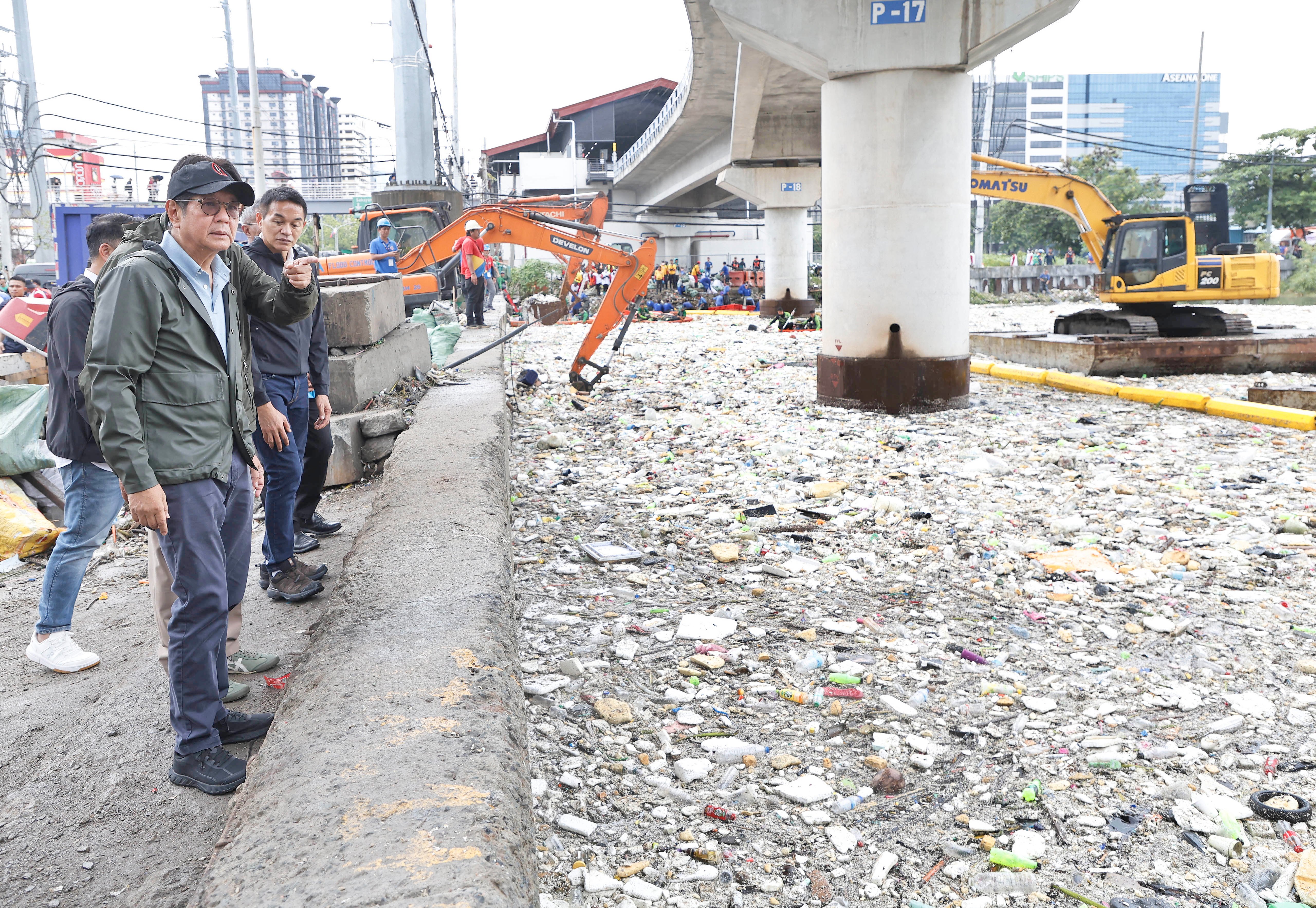 Marcos: Garbage crisis ‘certainly’ happening