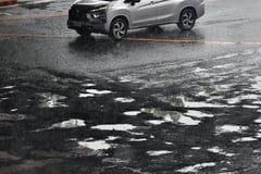 Potholes leading to EDSA in Pasay
