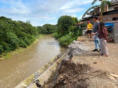 P5-M Marilao river wall collapses 2 months after completion