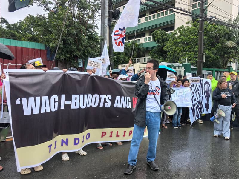 Group presses probe into flood control mess after Revilla bail