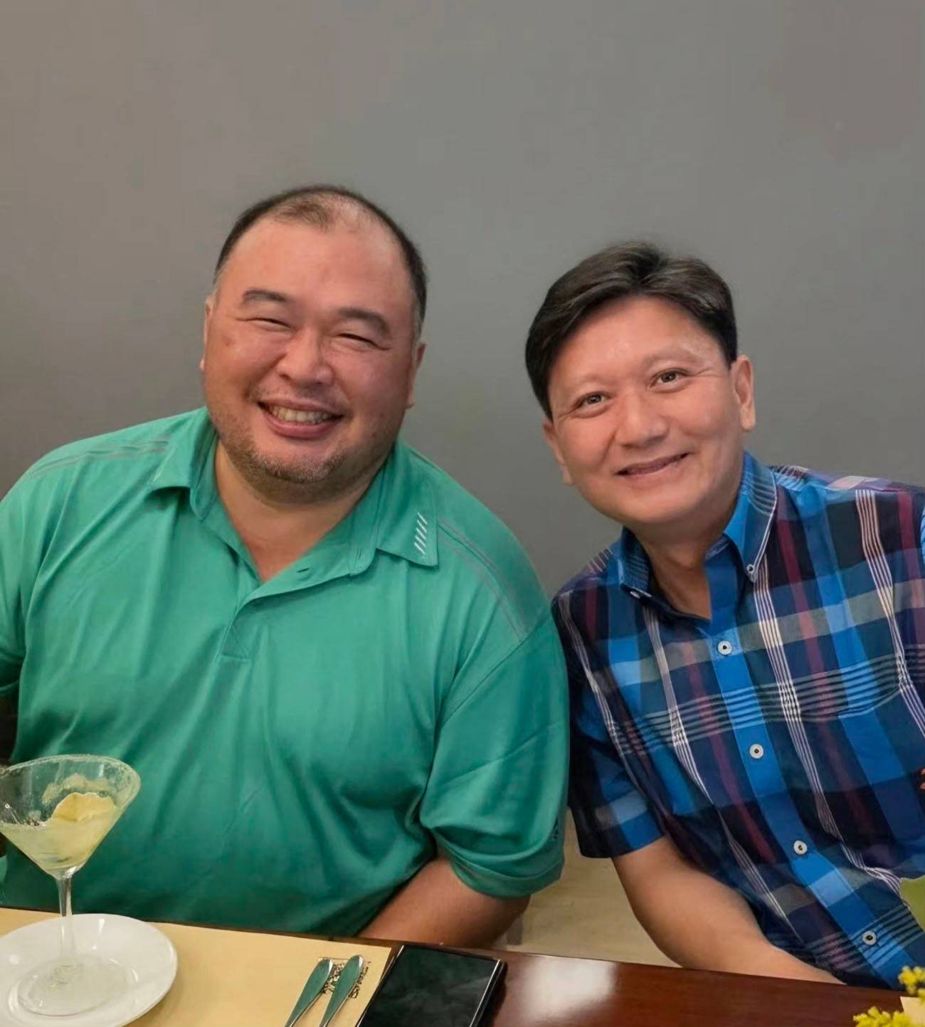 Calvin Gothong of Gothong Shipping and Kenneth Lim of Dessert Factory.