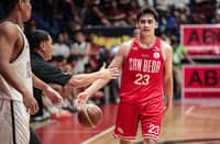 Lions, Bombers book semis spots