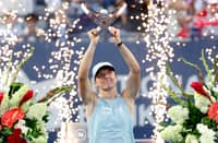 Swiatek cruises past Rybakina to claim Toronto crown