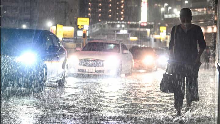 Thousands stranded by heavy rain, at least five killed