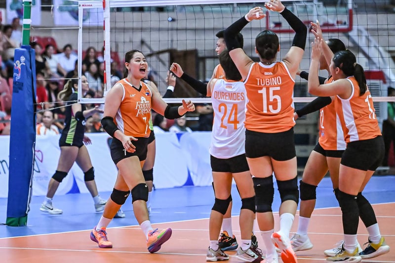 Foxies jump over Chameleons for first win 