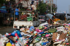 Trash collection in Baseco