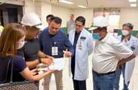 SENATOR Joseph Victor ‘JV’ Ejercito (second from left) visits Cebu City Medical Center, underscoring the importance of collaborative efforts in promoting health and wellness in the Cebu community.