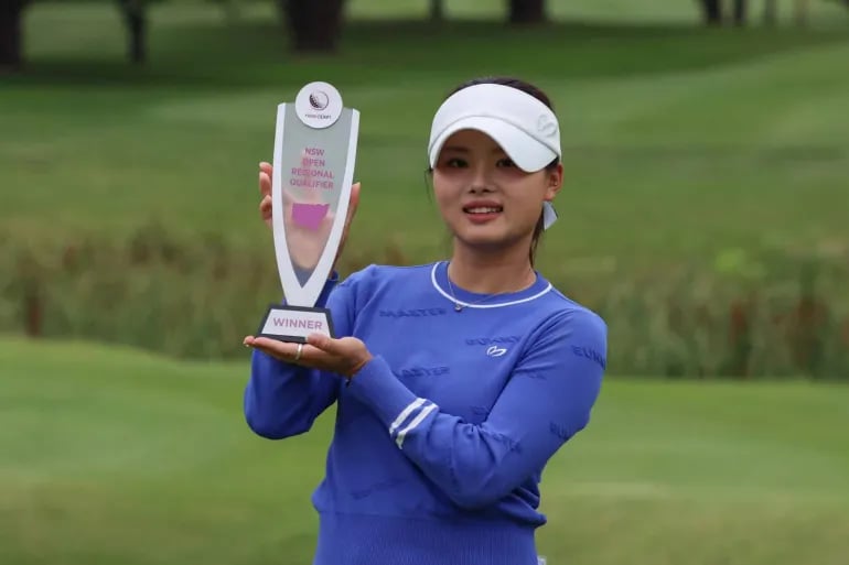 Rising Australian golfer Jessica Bang dies at 18