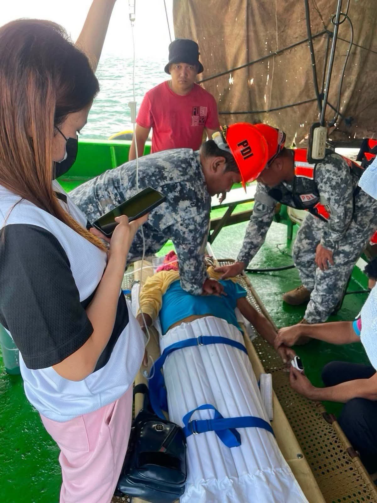 PCG medevacs 2GO passenger in Negros Occidental 