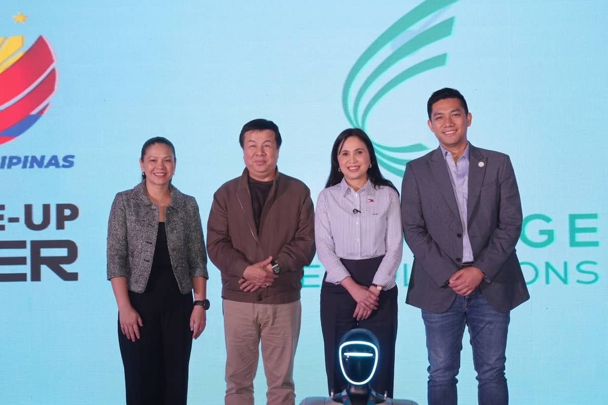 DTI Assistant Secretary Nylah Rizza D. Bautista, Converge ICT Solutions Inc. CEO and co-founder Dennis Uy, DTI Secretary Cristina A. Roque and SVP and head of SME Group Dindo Marzan.
