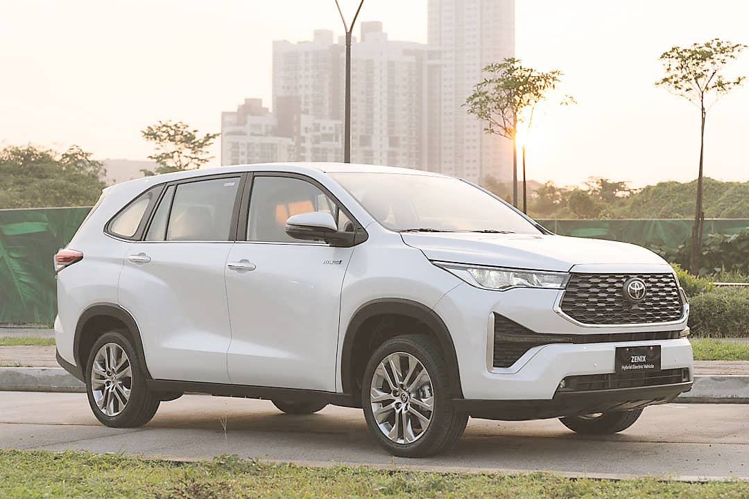 FAMILIES can save up to P100,000 on the spacious Toyota Zenix Q HEV under the August Drive Deals.
