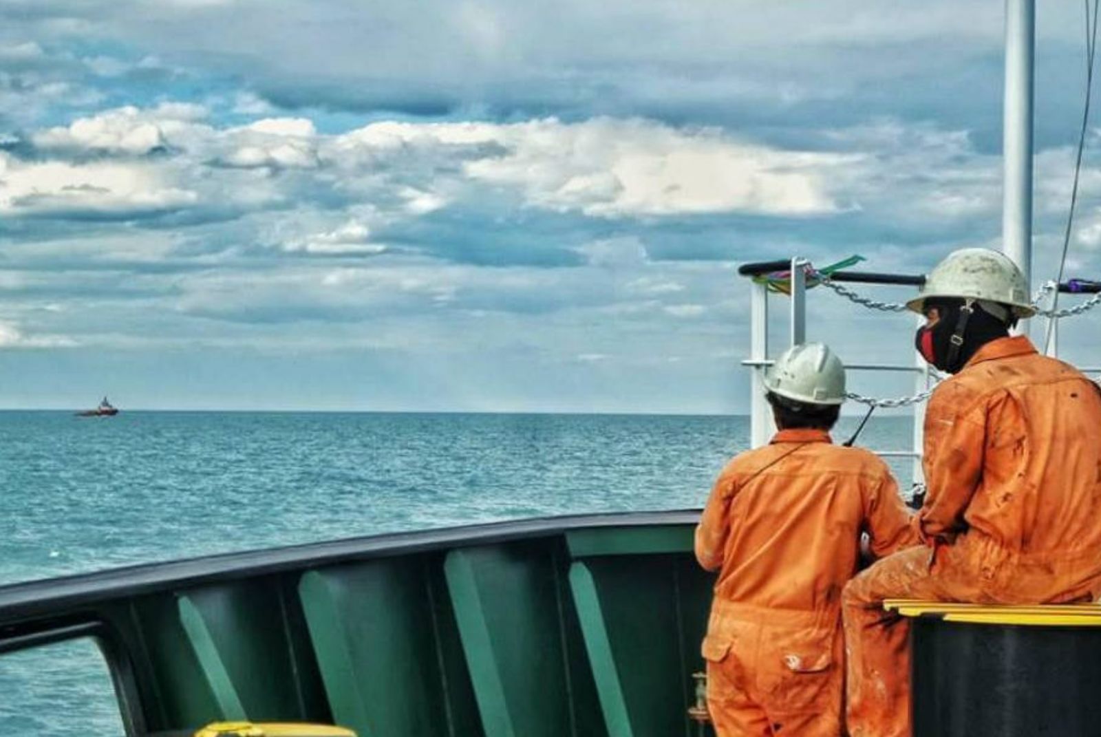 Four Filipino seafarers return amid Strait of Hormuz, Black Sea concerns