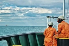 Four Filipino seafarers return amid Strait of Hormuz, Black Sea concerns