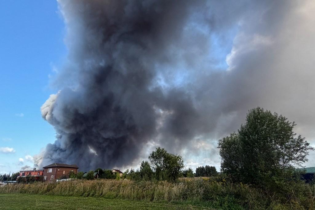 Mass drone attack on Moscow as Russian strikes kill three 