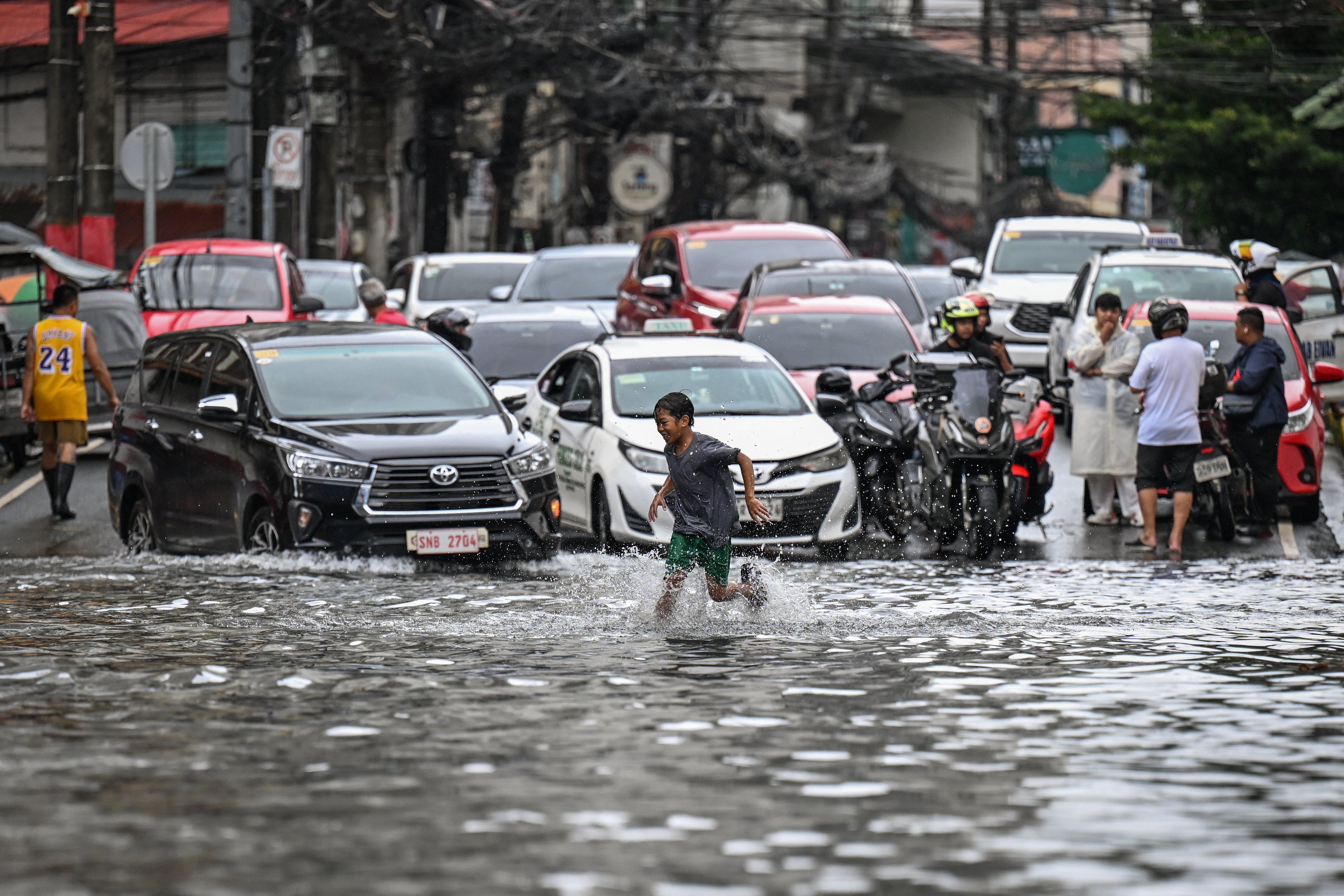 Flood paralyzes MM: Where did billions go?