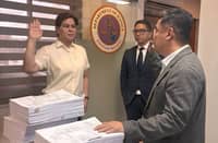Vice President Sara Z. Duterte on Monday appeared before the Taguig City Prosecutor’s Office following the filing of the second perjury complaint against Mr. Ramil Madriaga.
The Vice President was accompanied by her legal counsel, Atty. Paolo Panelo, during the filing.