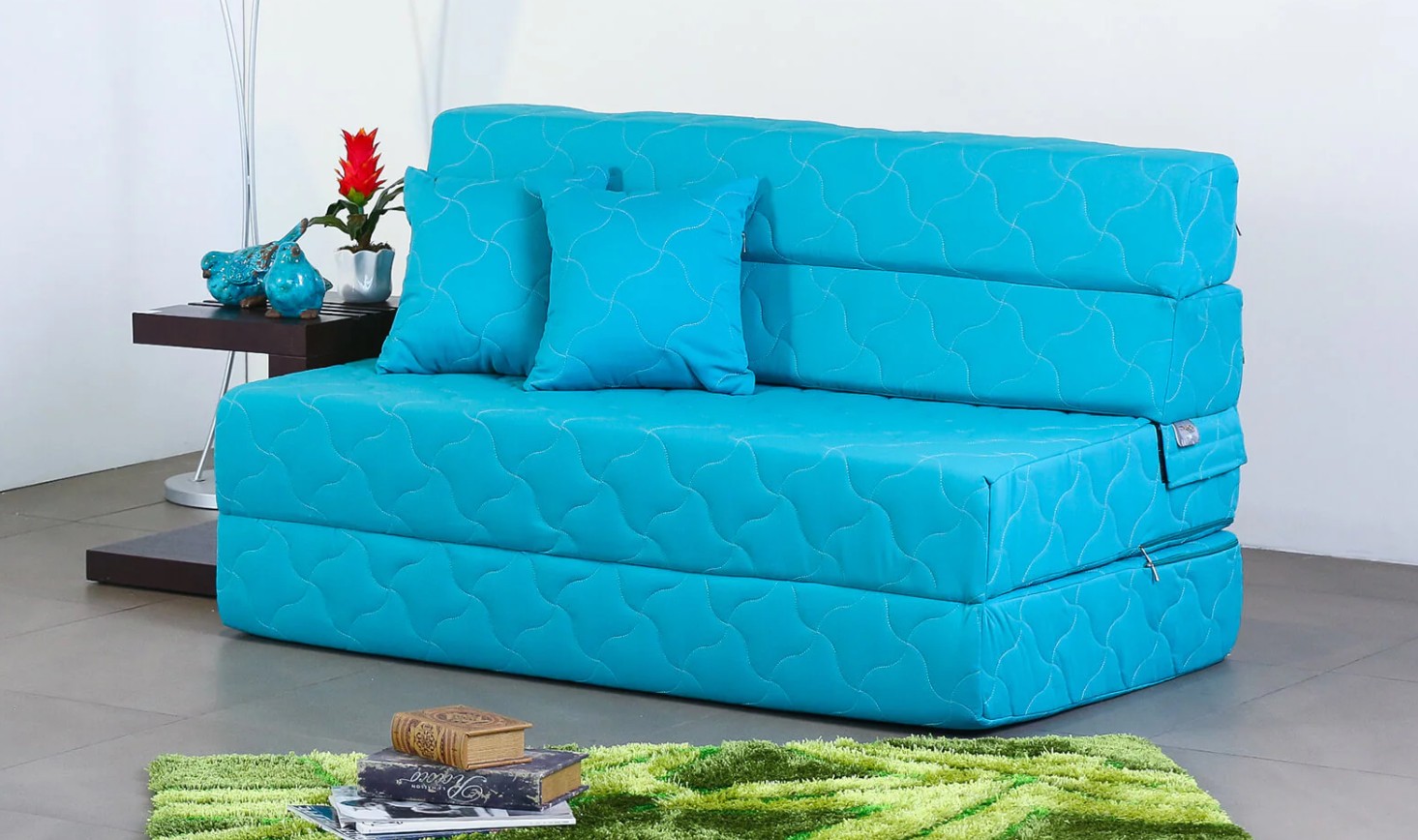 Make stormy days better in a comfortable sofabed
