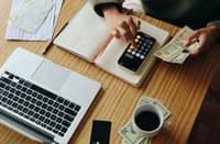 Rich lifestyle, poor balance sheet? 7 signs you’re only looking wealthy