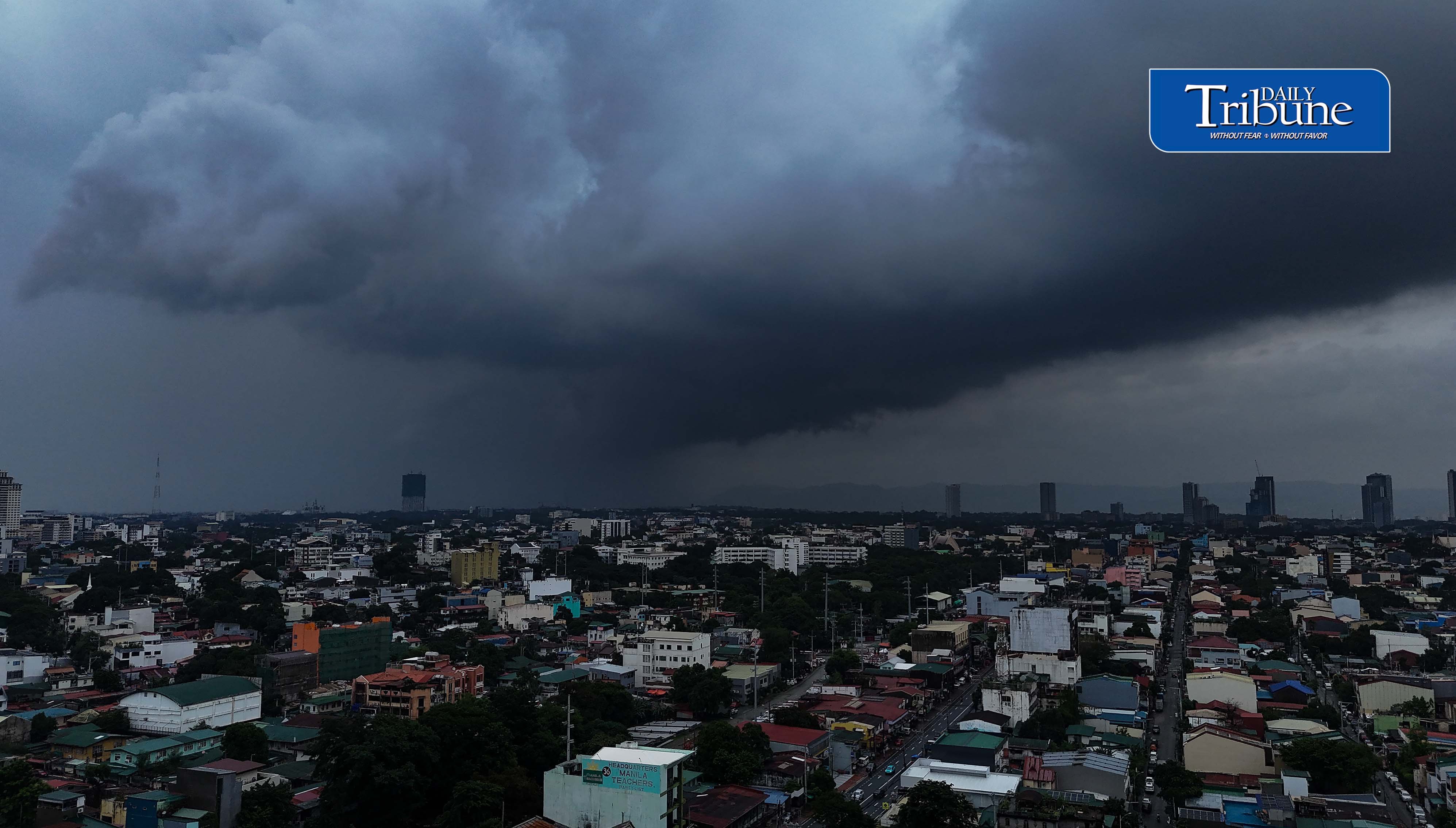 Dark clouds 