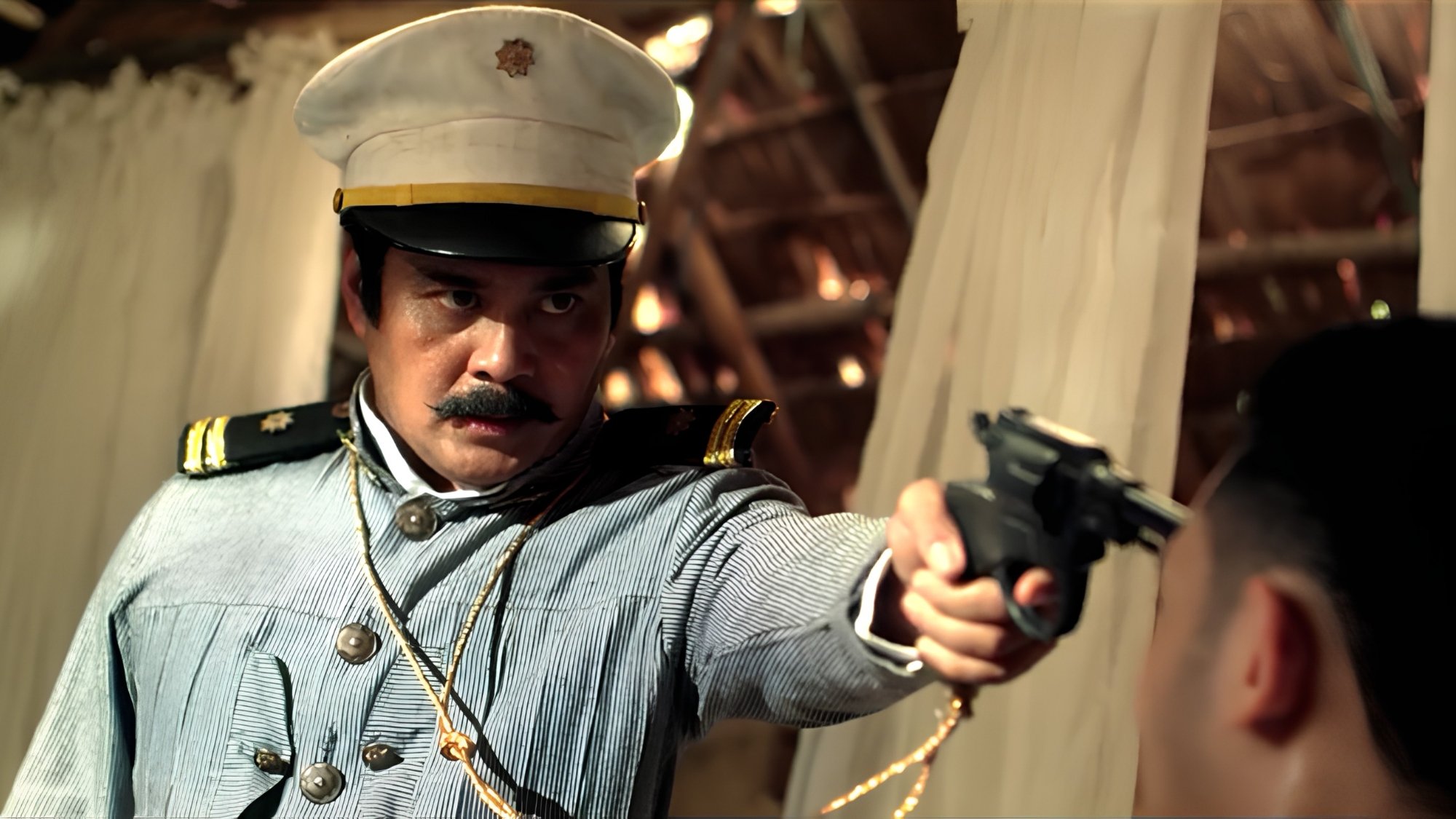 John Arcilla slams voters who keep choosing their 'idols' despite corruption allegations