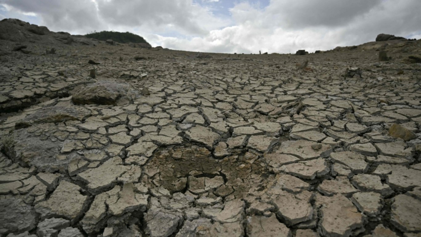 El NiÑo  seen as ‘biggest for over a century’