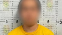 Chinese tourist assaults mall security guard