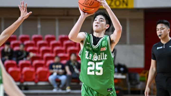ENZO Purugganan catches fire, dropping 15 points with eight steals to lead De La Salle Zobel to an 86-60 win over Adamson in Season 89 UAAP U16 basketball tournament on Friday.