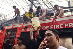 Bayanihan in a 2nd alarm fire in Pasay City