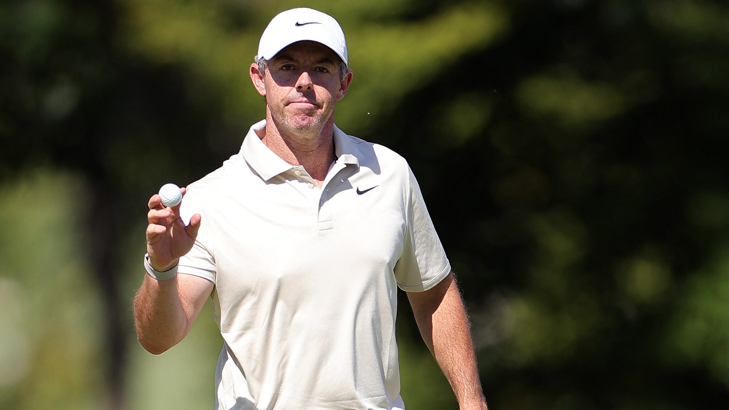 Rory storms back atop BMW leaderboard