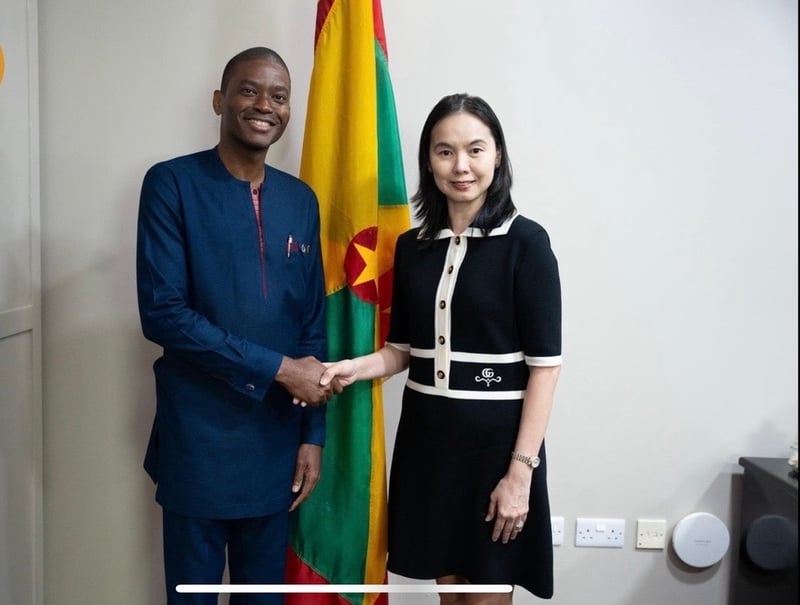 GRENADA RETURNS TO MANILA
