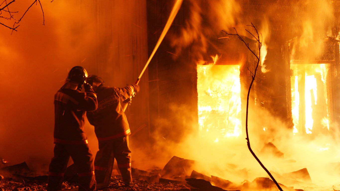 Fire destroys 22 CdO houses