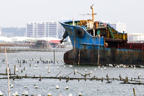 Ship ran aground in Cavite