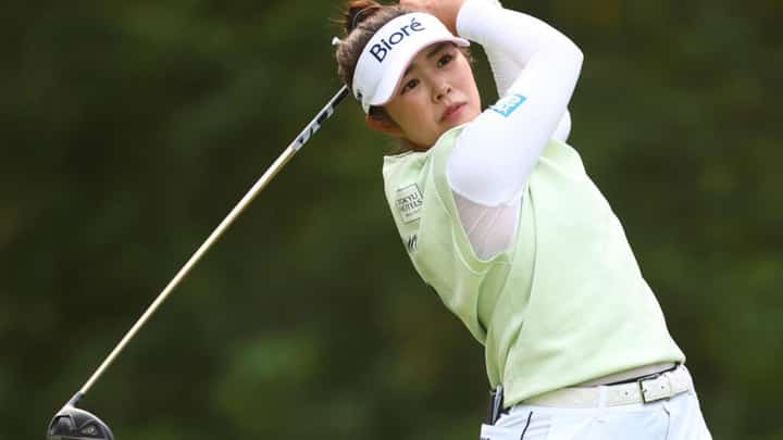 Yamashita posts 9-shot win