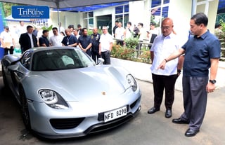 LTO seeks permanent license revocation for Derek Ramsay’s driver
