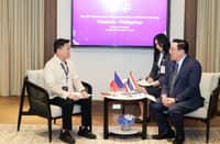 DOLE Sec. Francis Tolentino held bilateral talks with Thai Labour Minister Julapun Amornvivat on Aug. 26 during a trip in Thailand for the 29th ASEAN Labour Ministers’ Meeting. (Photo DOLE)