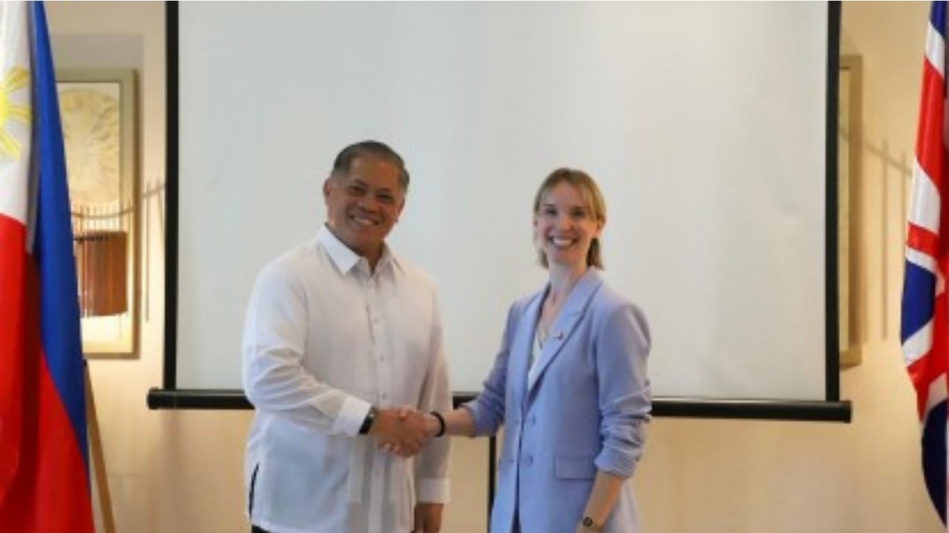 Visiting forces talks with UK start