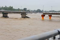 Aquino Bridge gives way