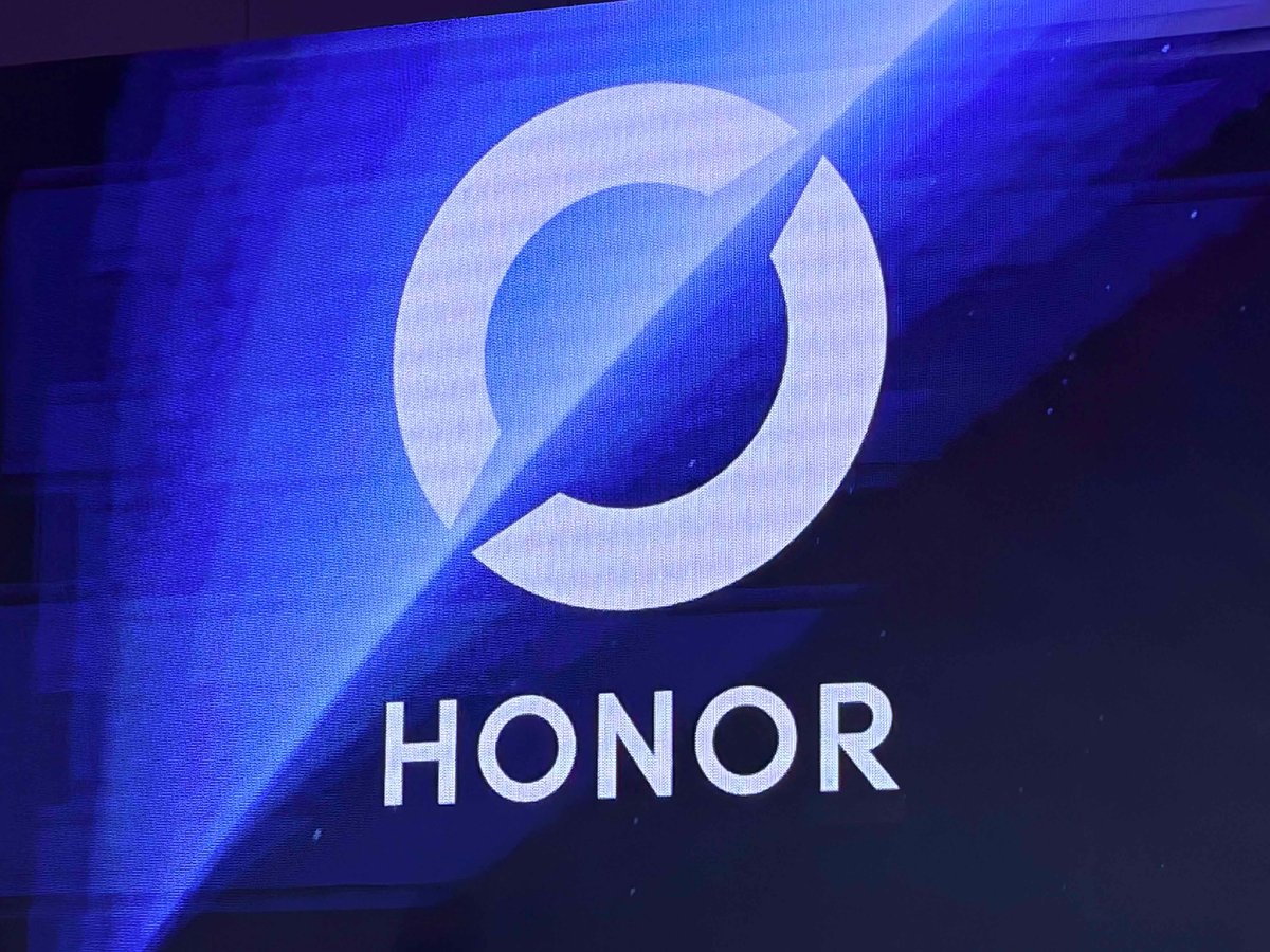 HONOR evolves from a device centered brand into a full tech ecosystem, powered by HONOR AI that connects devices, experiences, and everyday digital life.