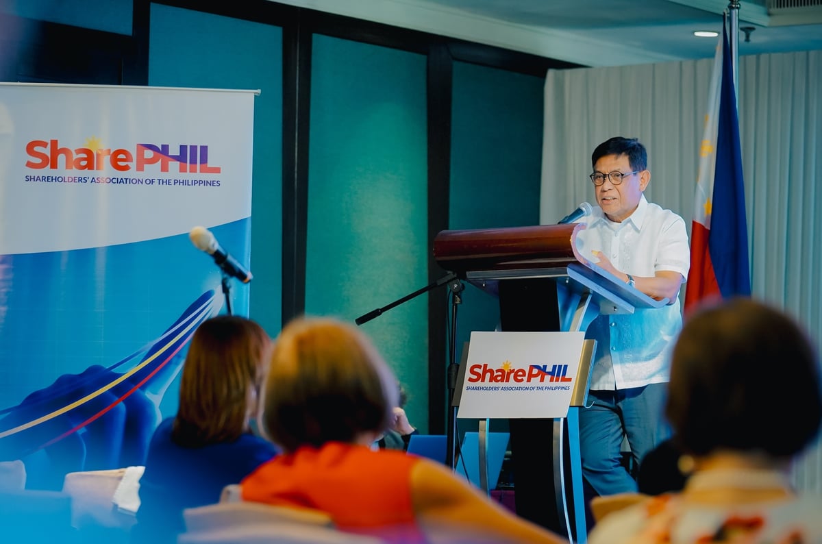 GCASH joined key industry stakeholders at the SharePHIL forum, including the Securities and Exchange Commission, represented by chairperson Atty. Francis Edralin Lim, and private sector participants Maynilad Water Services, Inc. and Top Line Business Development Corp. to discuss strategies aimed at educating retail investors.