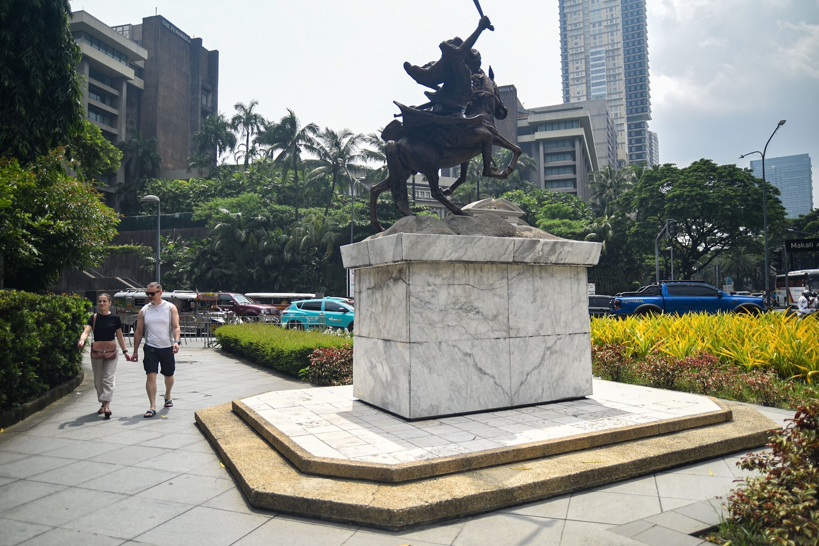 A monument of Gabriela Silang stands along Ayala Avenue in Makati City on August 31.

Installed in 1971 and sculpted by Jose M. Mendoza, the monument honors Silang, the first Filipina to lead an armed revolt against Spanish colonial rule following the execution of her husband, Diego Silang. l Zedrich Xylak Madrid