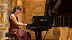 Mariann Marczi finds four worlds in the piano